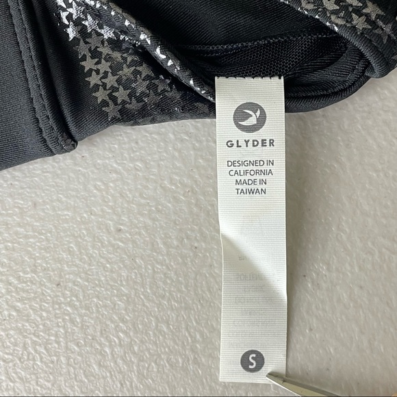 GLYDER NWT COMPLEX STRAPPY BACK SPORTS BRA BLACK CAMO STAR SILVER SMALL - Picture 6 of 6